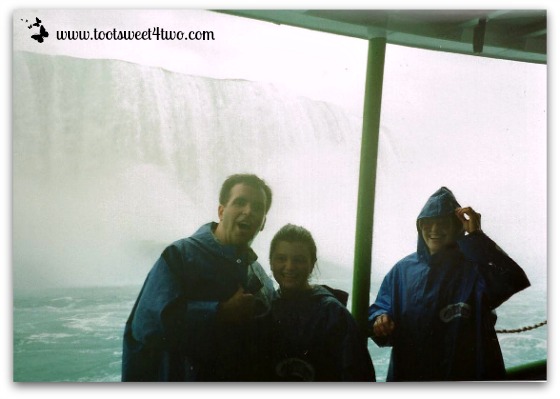 Uncle Glenn, Tiffany and Grammy Jo at Niagara Falls, 1992