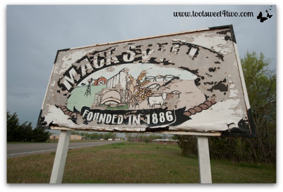 Macksville, Kansas sign