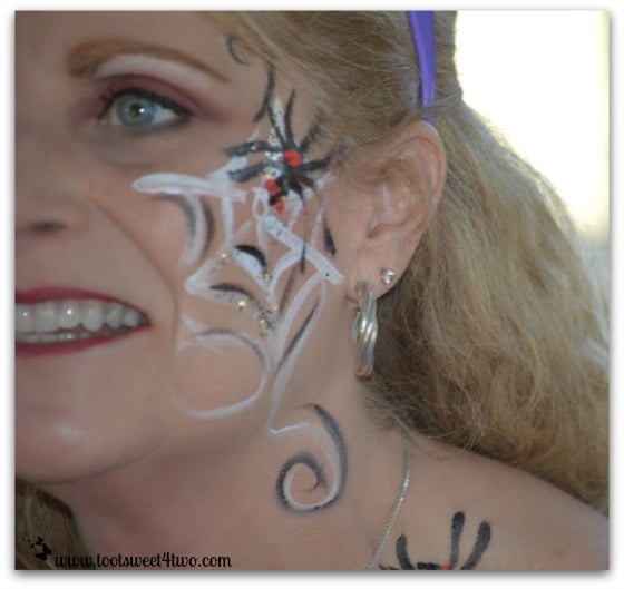 Gail's face painted