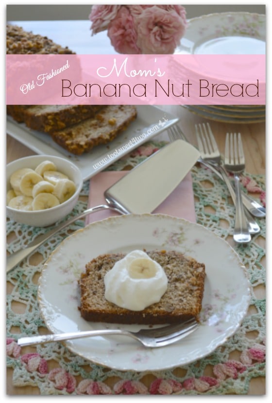Mom's Old Fashioned Banana Nut Bread Pic 3