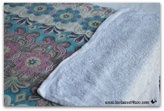 How to Make an Easy No Sew Table Runner - Pic 7 - wet washcloth on fabric