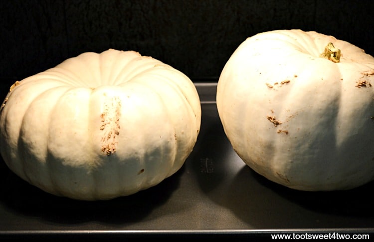 Two white pumpkins roasting in the oven - Pic 7